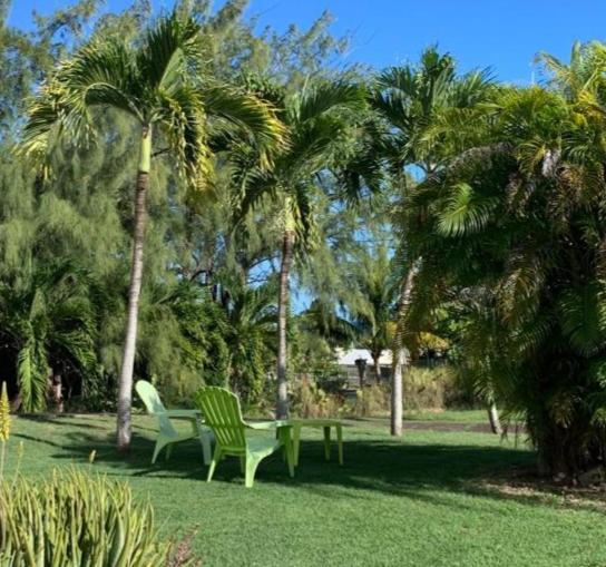 Le Jardin De Gabriel Villa Sainte-Anne  Buitenkant foto